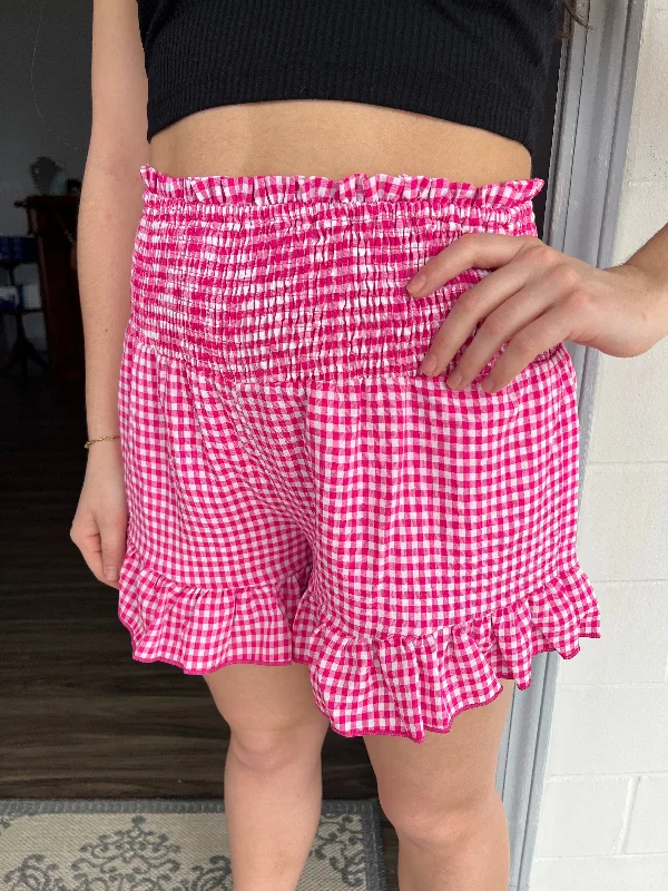 Pink gingham ruffle short