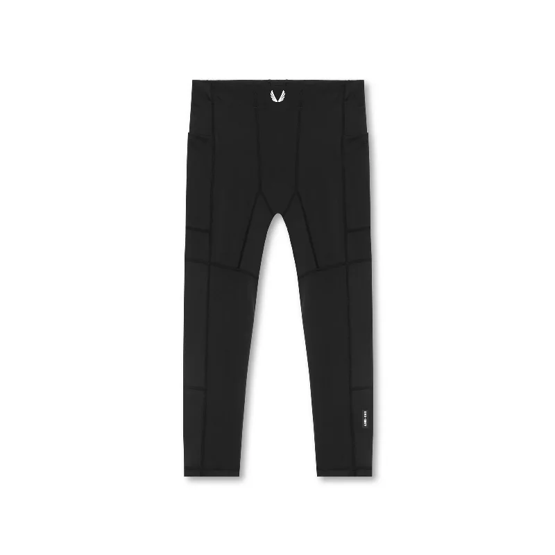 0977. WarpFlexx-Lite™ 3/4-Length Legging - Black