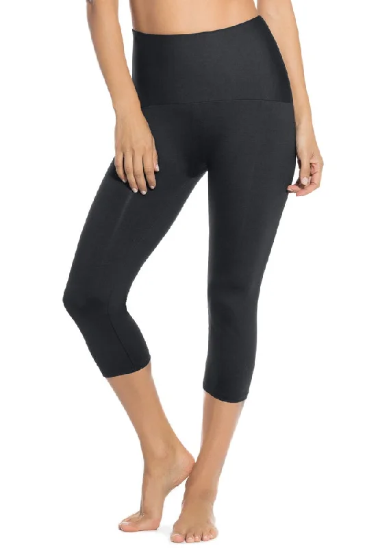 Leonisa Moderate Compression Shaper Capri Leggings