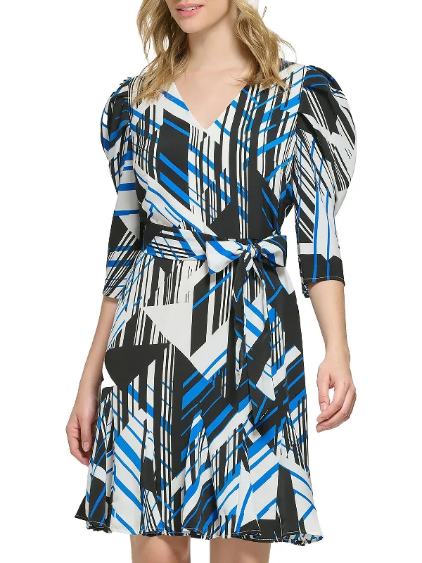 Womens Printed Knee-Length Fit & Flare Dress