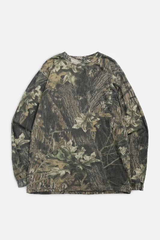 women's t-shirts fitted -Vintage Camo Long Sleeve Tee - M