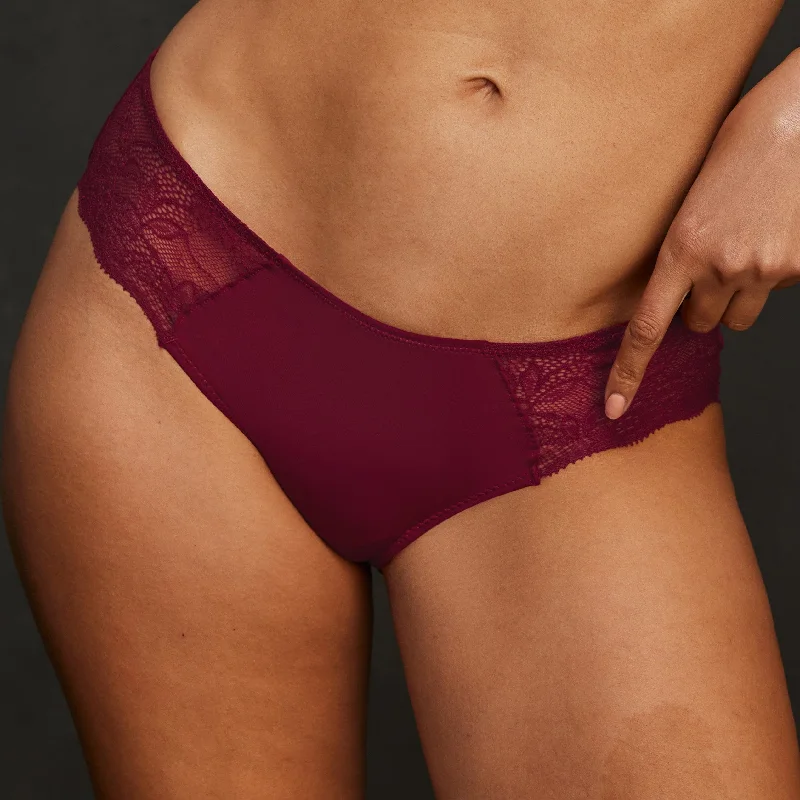 Smooth Lace Hiphugger Black Cherry