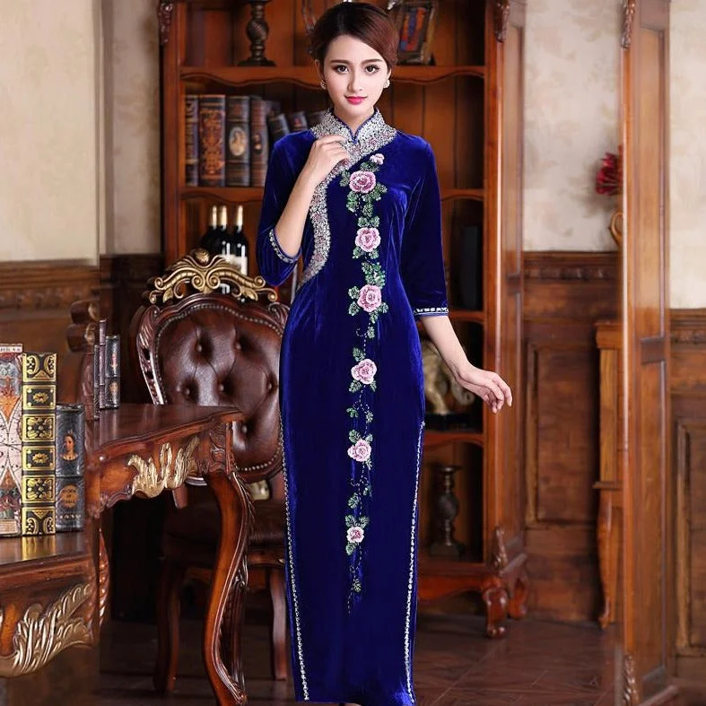 3/4 Sleeve Floral Embroidery Full Length Velvet Cheongsam Mother Dress