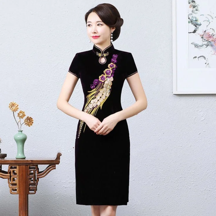 Cap Sleeve Key Hole Neck Floral Appliques Velvet Cheongsam Mother Dress