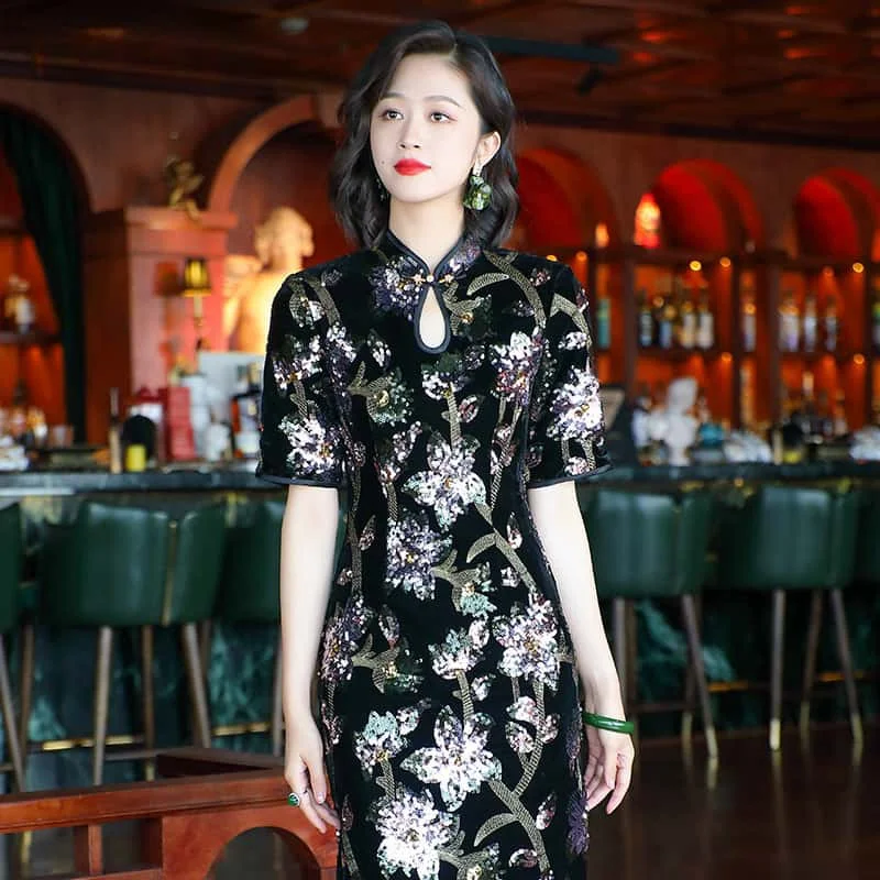 Elegant Retro Chinese Style Velvet Floral Daily Modified Qipao Cheongsam