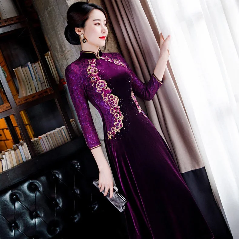 Floral Embroidery Loose Peplum Velvet Cheongsam Mother Dress