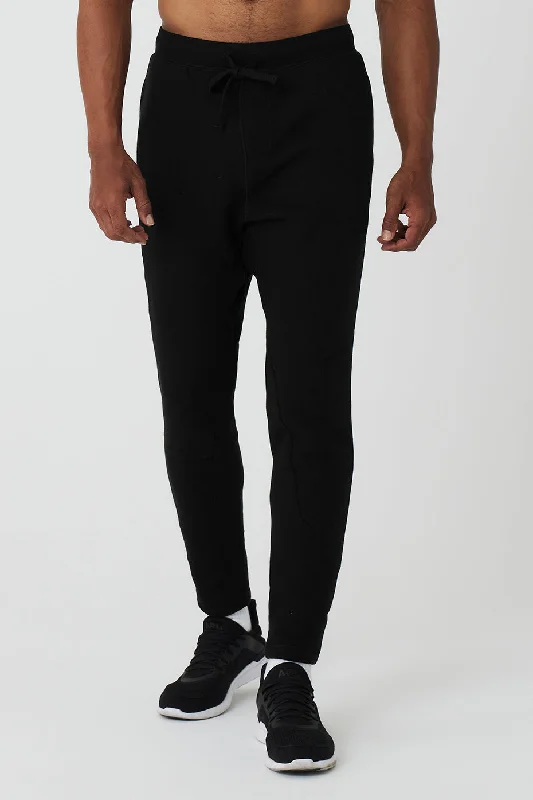 The Triumph Sweatpant - Black