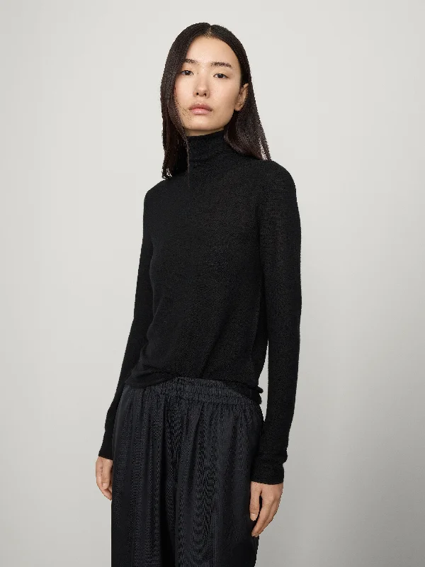 The Lory Sweater