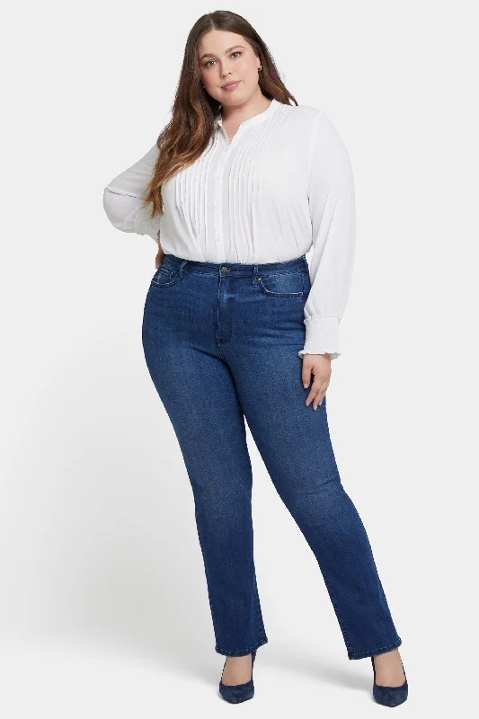 Billie Mini Bootcut Jeans In Plus Size - Moonlight