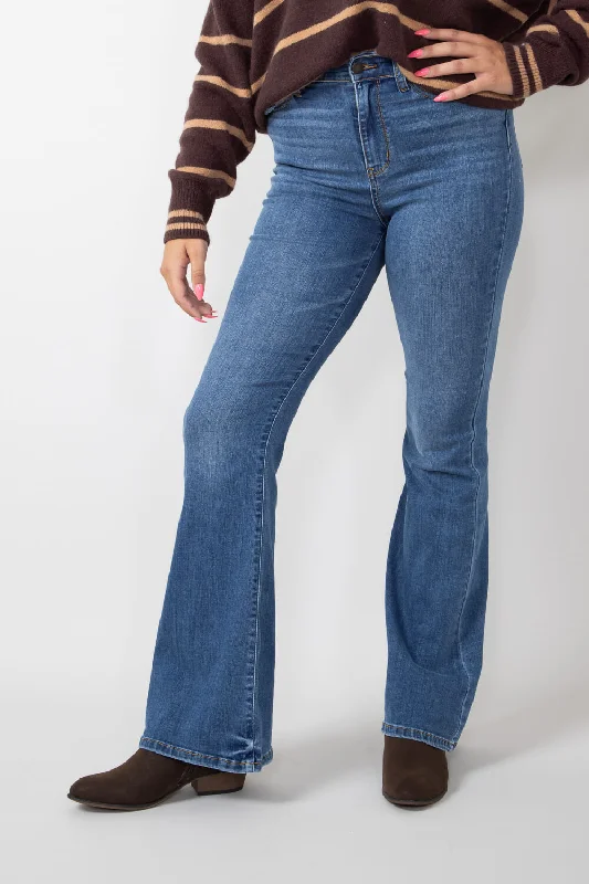 Judy Blue High Rise Classic Flare Jeans for Women | 82588REG