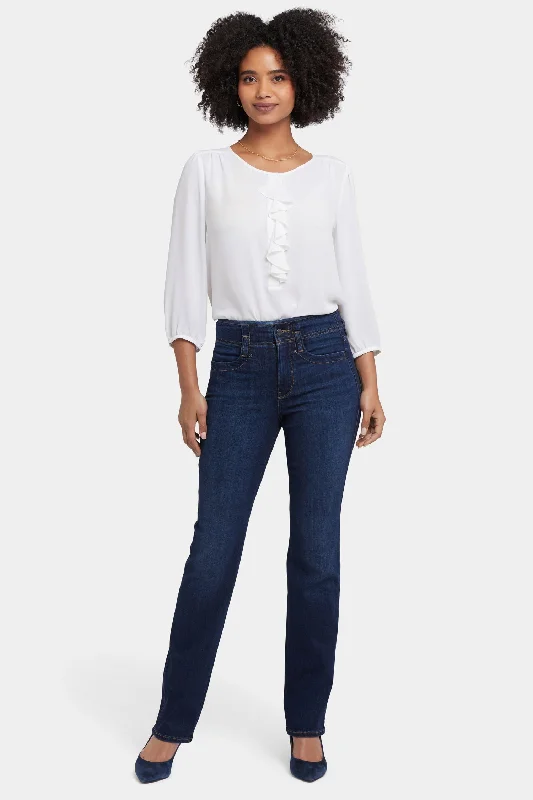 Marilyn Straight Jeans In Petite - Northbridge