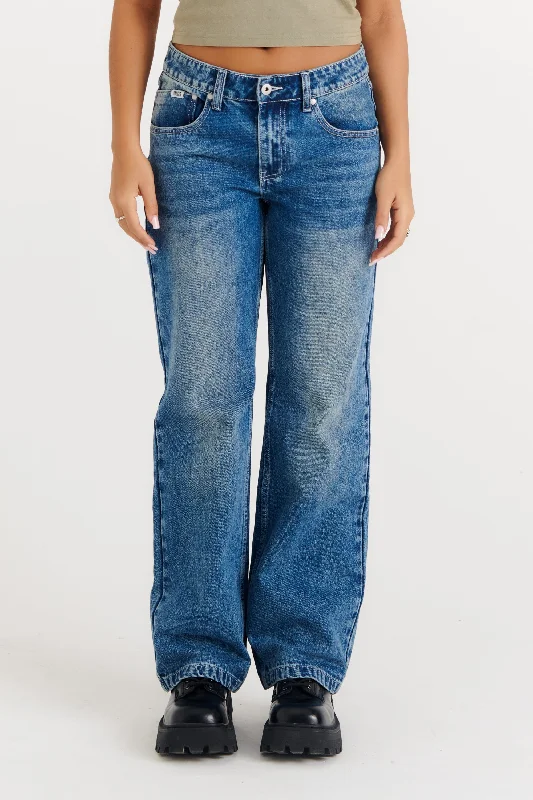 Relaxed Straight Leg Jean Blue