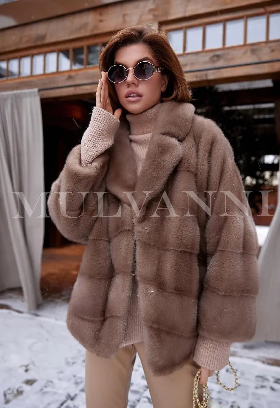 𝐋𝐈𝐌𝐈𝐓𝐄𝐃 𝐄𝐃𝐈𝐓𝐈𝐎𝐍 CONSTANCE Mink Coat