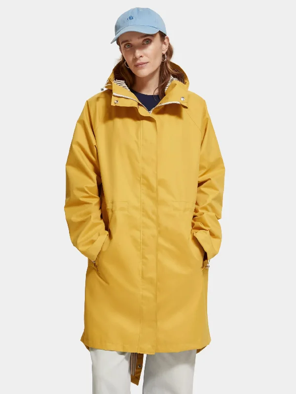 Oversized parka raincoat