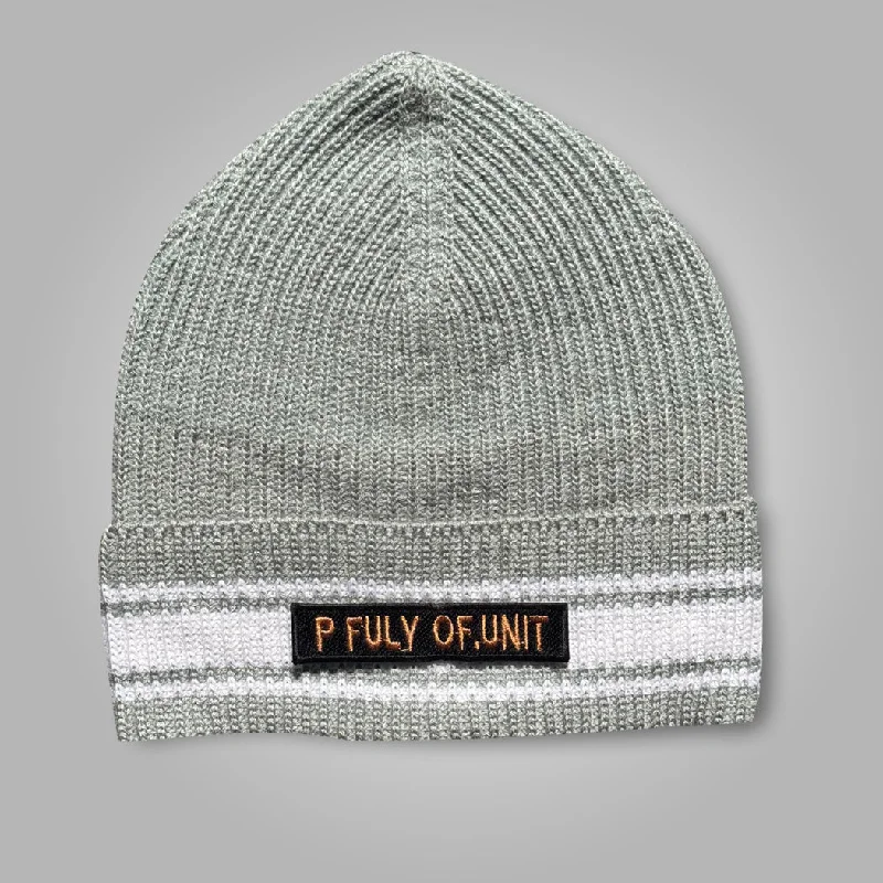 P Fully of Unit Gray beanie cap by Shearling Leather