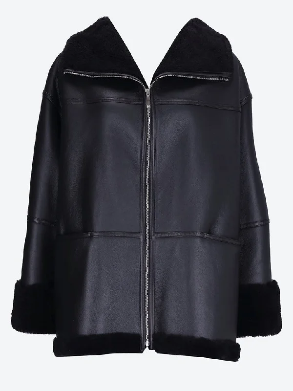 coat-women's-with-faux-fur-collar-Signature shearling jacket