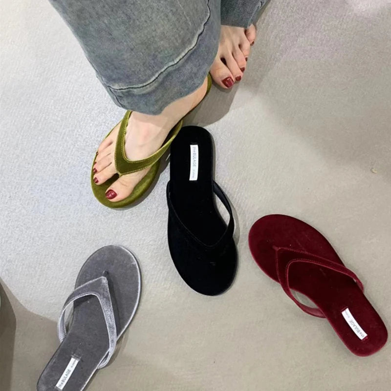 Woman Slippers Fashion Clip Toe Flats Heel Silvery Ladies Outdoor Beach Shoes