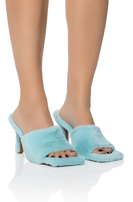 AZALEA WANG DICKINSON FUR MULE IN BLUE