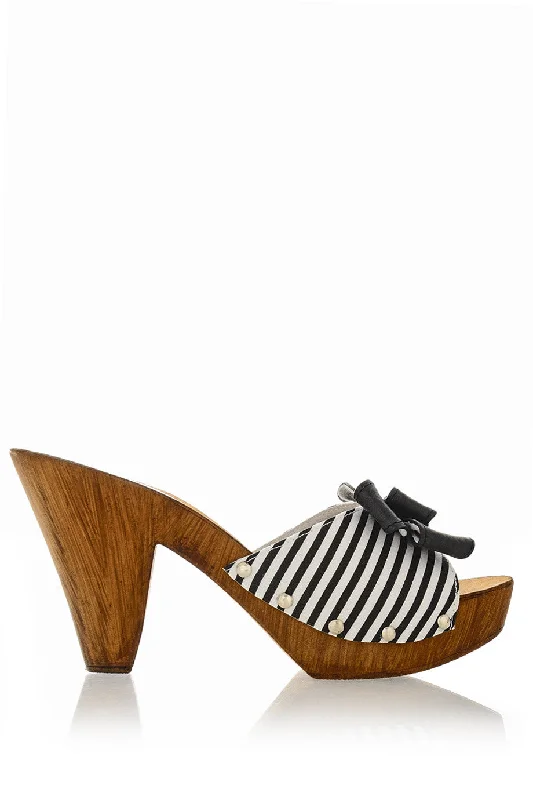 LICIA Black Striped Clogs