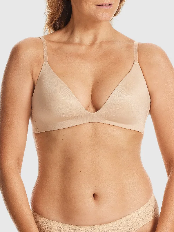 Attitude Wireless Plunge Bra - AT013