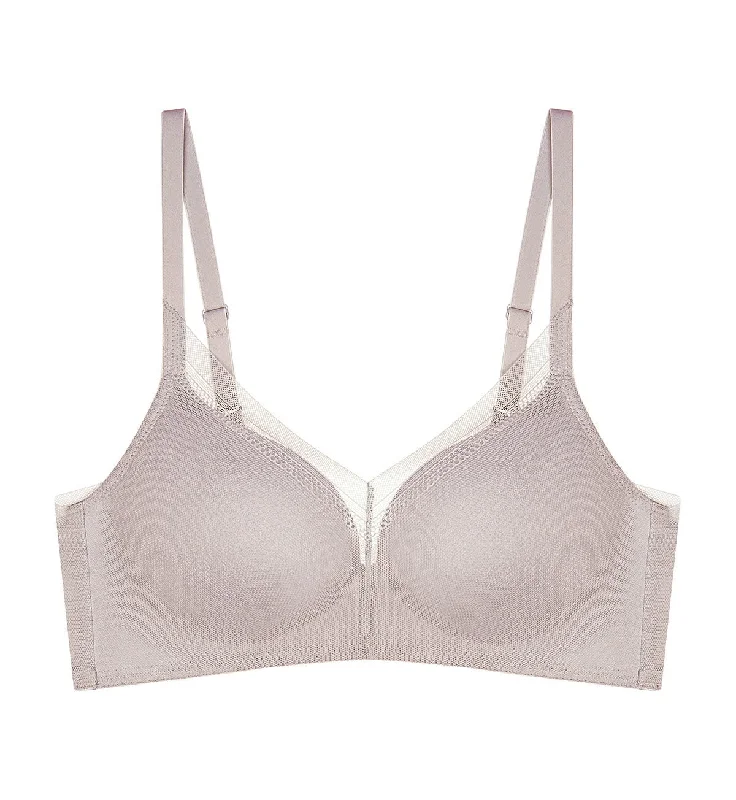 INVISIBLE INSIDE-OUT DELICATE NON WIRED PADDED BRA