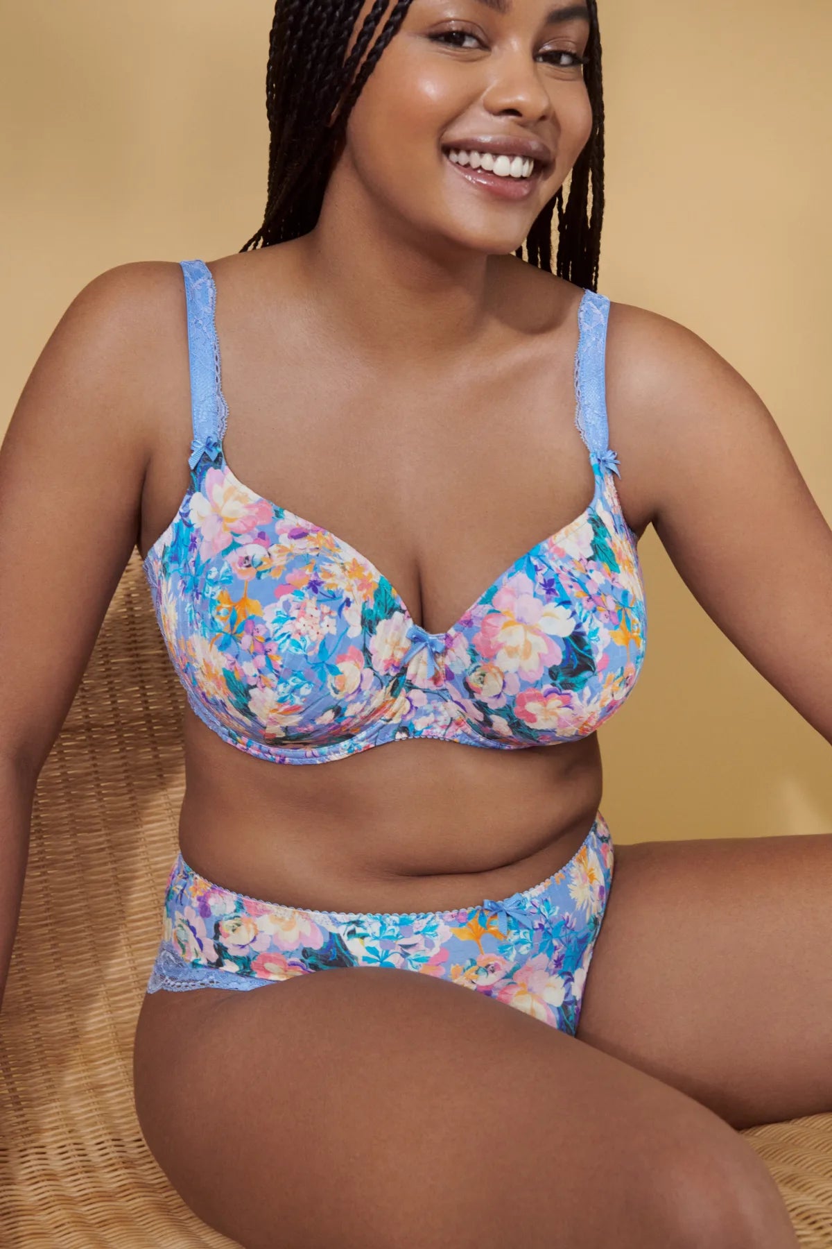 Madison Padded Heart Shape Bra In Open Air - Prima Donna