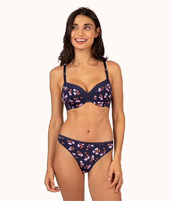 The No-Wire Push-Up: Navy Daisy