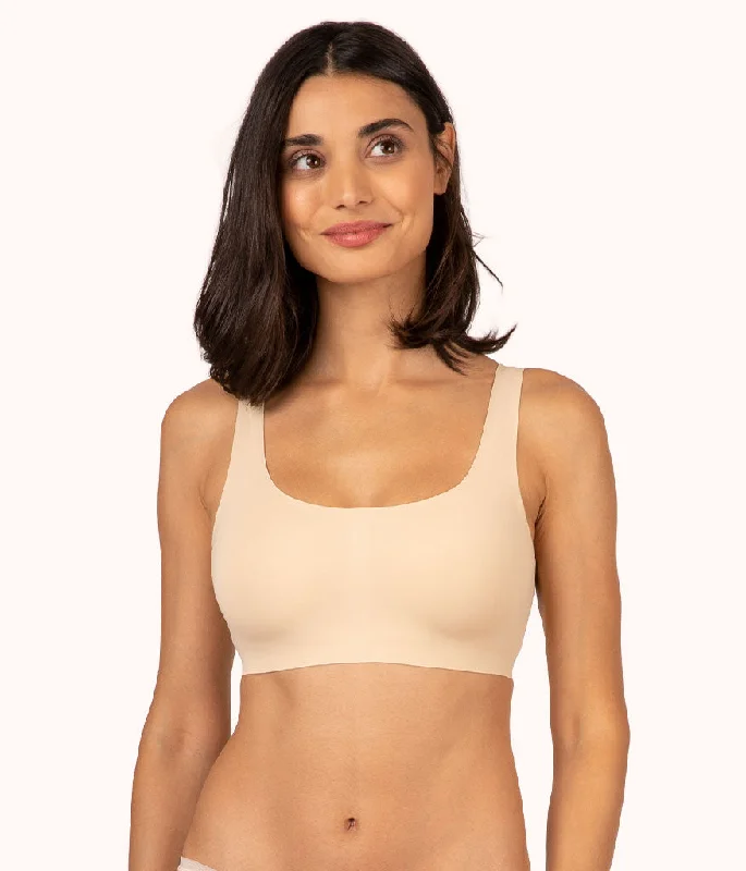 The Sleek Scoop Bralette: Toasted Almond