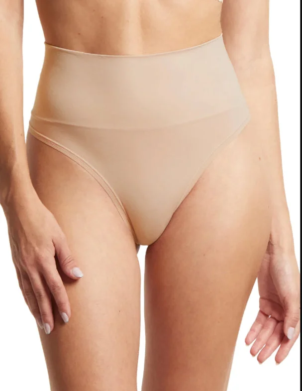 Body™ Midrise Thong