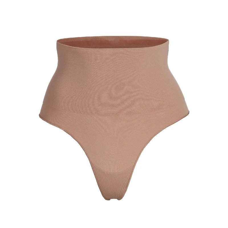 CORE CONTROL THONG | SIENNA