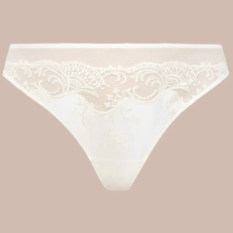 Lise Charmel 'Splendeur Soie' Ivory Silk Thong