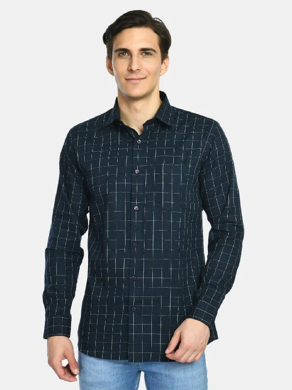 Men's Checks Cotton Spread Collar Shirt