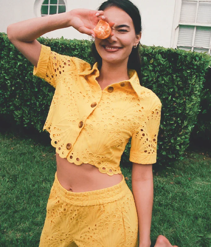 The Baltra Button Up Top - Eyelet - Pineapple