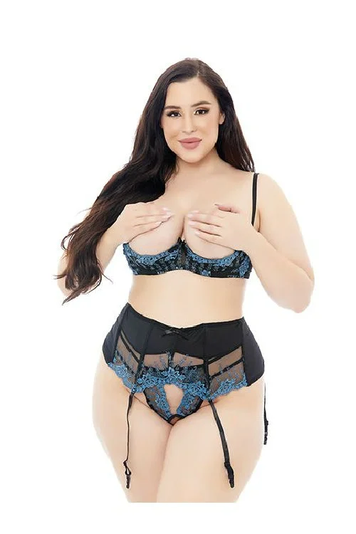 Whoops.. I Lost My Top- Plus Size Bra Set