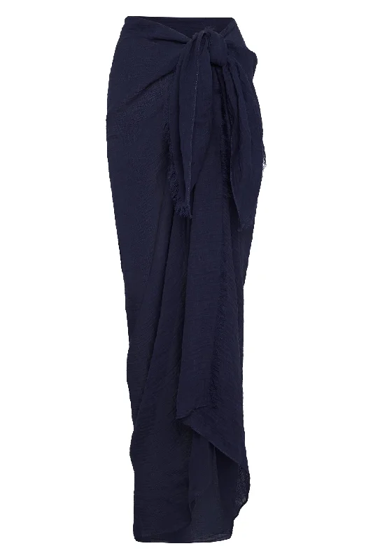 St. Tropez Sarong - Midnight Crinkle Linen