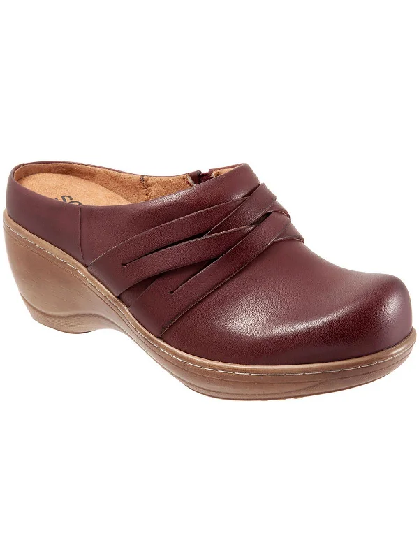 Mackay  Womens Leather Slip On Clogs