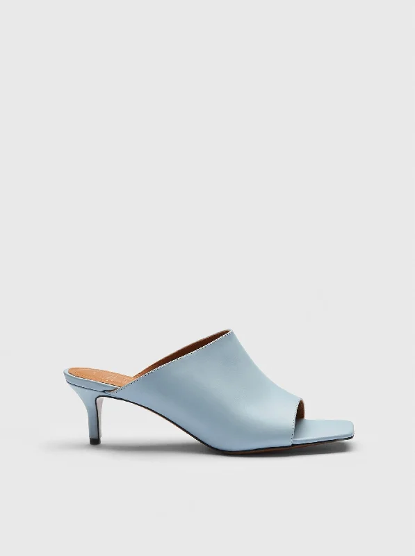 Malonno Vacchetta Sandals In Pastel Blue