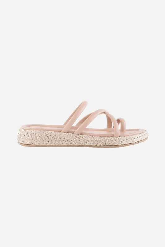 Seychelles Rule The World Vl-Jute Slip Ons in Beige