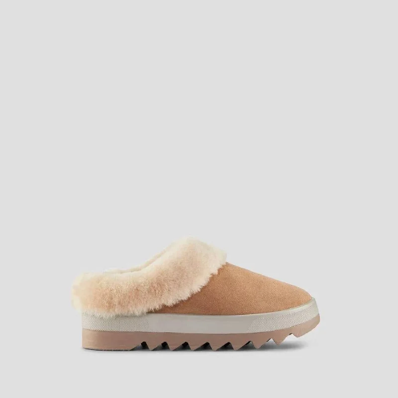 Women's Pronya Shearling Mule In Camel