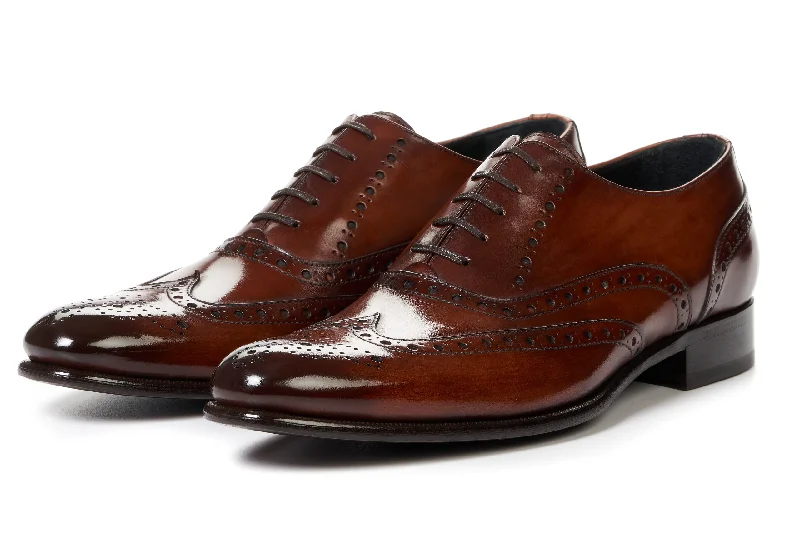 The West II Wingtip Oxford - Brown