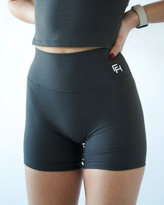 Performance Biker Shorts 6” - Iron