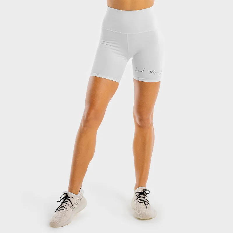 Vibe Cycling Shorts - White