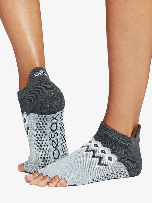 ToeSox Half Toe Low Rise Grip Socks - Peaks