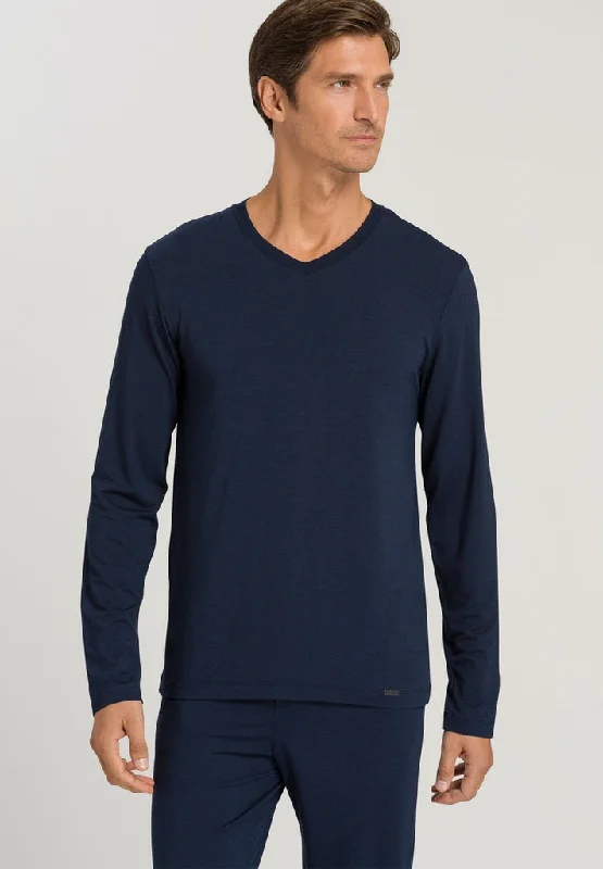 Casuals - Long Sleeved V-Neck T-Shirt